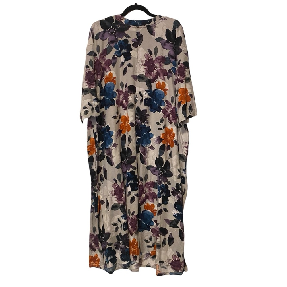Simply Vera Floral Dress - Picture 2 of 5